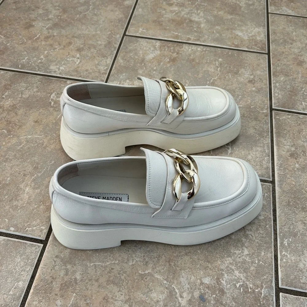 Steve Madden Off White Harbor Loafer Sz 9.5